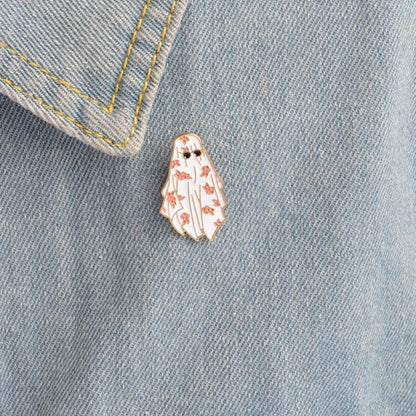 Pin - ghost in flowers