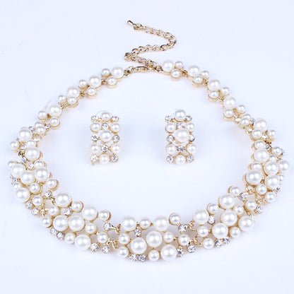 Jewelry set with imitation pearls