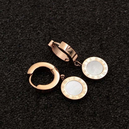 Earrings with round pendants