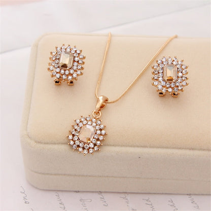 Jewelry set with zirconia