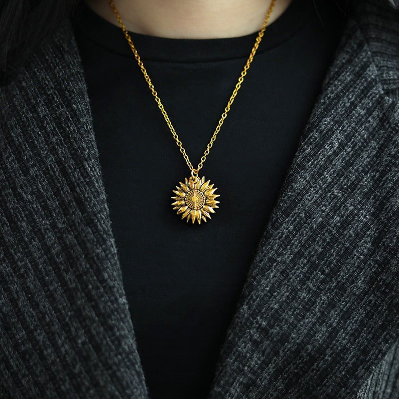 Sunflower necklace with an opening