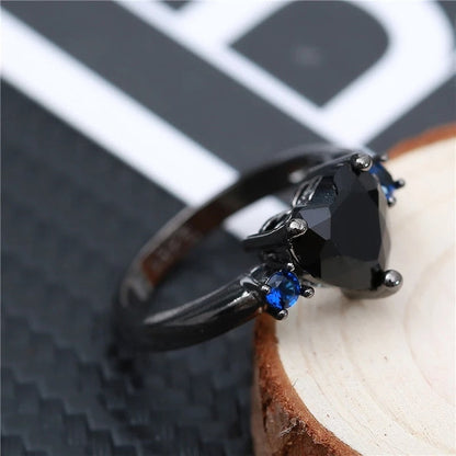 Black heart ring