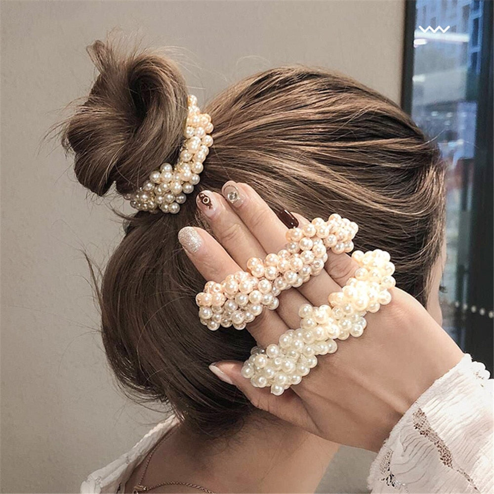 Pearl hair tie