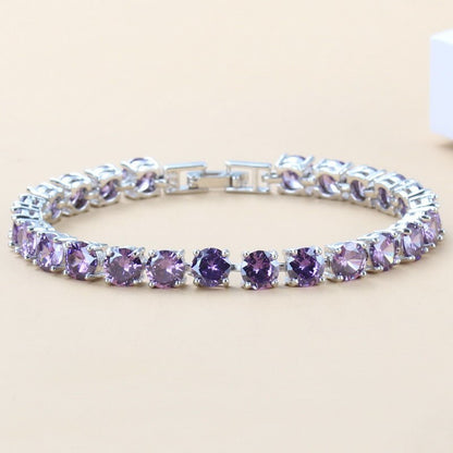 Bracelet with zircons