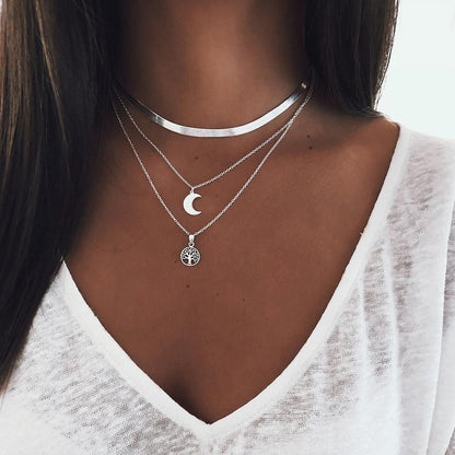 Triple moon necklace