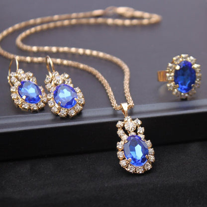 A set of jewelry with cubic zirconias